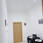 Residenza Marvin De Curtis Νάπολη