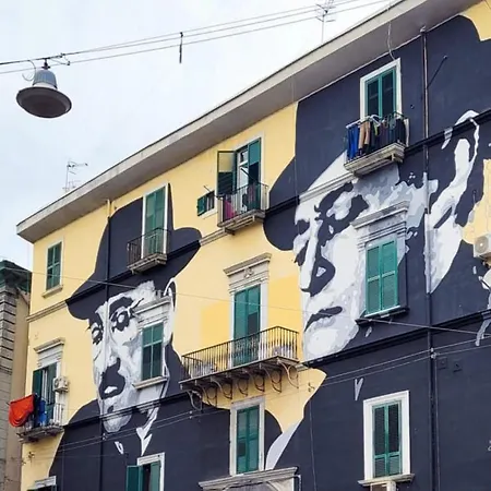 Residenza Marvin De Curtis