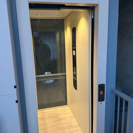 Residenza Marvin De Curtis Διαμέρισμα Νάπολη